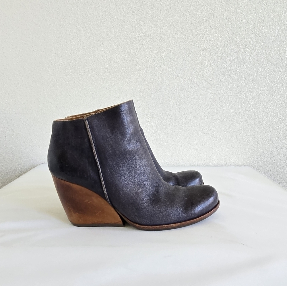 Kork-Ease Black Leather Wedge Ankle Booties with Brown Wood Heel